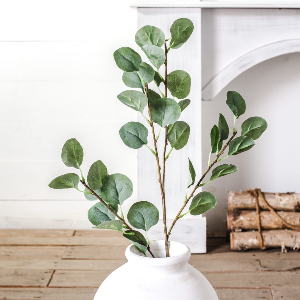 31" Eucalyptus Spray