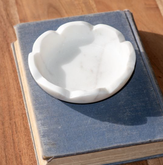 Marble Scallop Bowl