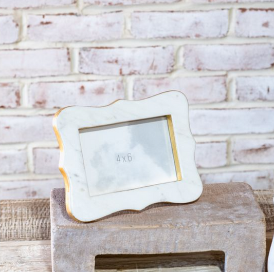Vicky Marble Scallop Photo Frame - 4 x 6