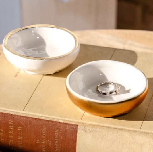 Kaylee Gold and White Ceramic Dish