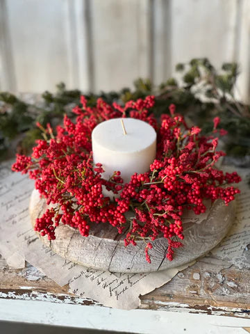 Lavish Berry Candle Ring - Scarlet