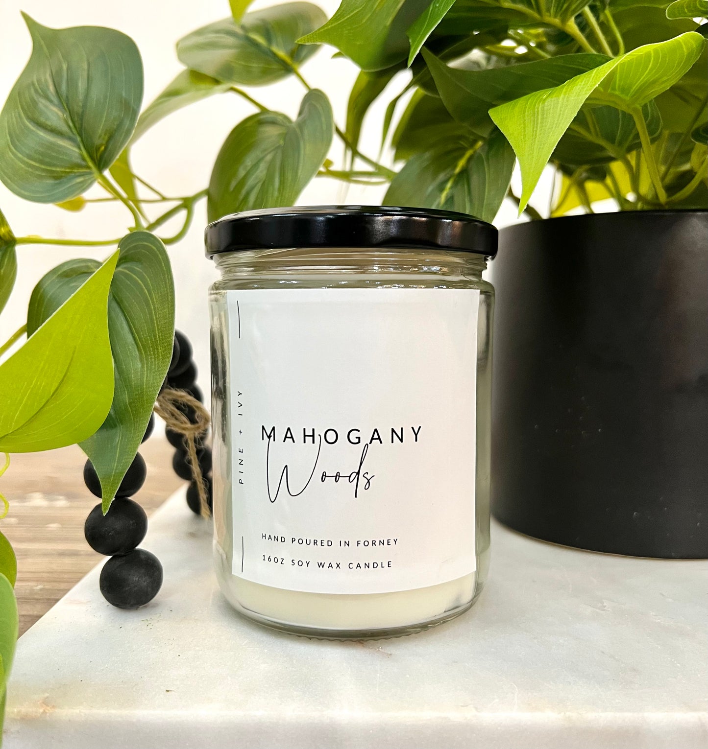 Mahogany Woods - 16oz Candle