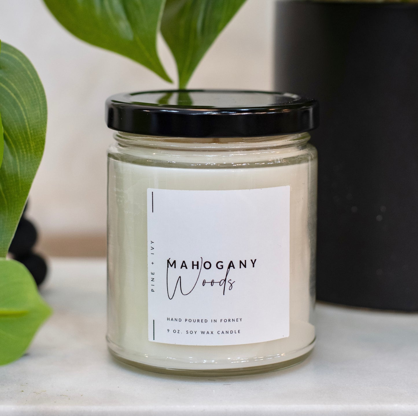 Mahogany Woods - 9 oz Candle