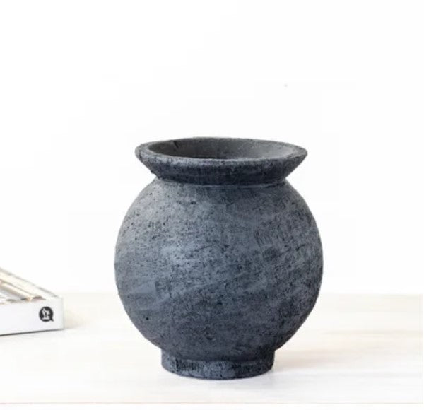Kaylee Black Ball Pot - Small