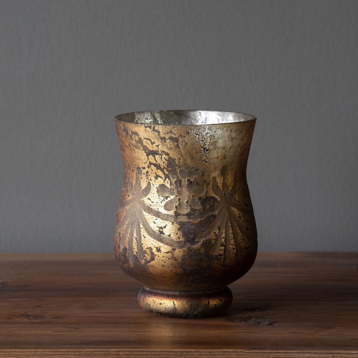 Antique Bronze Etched Pattern Hurricane