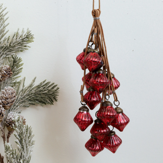 Red Ornament Bunch
