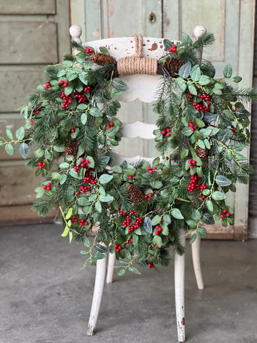 Elmsley Pine and Berry Wreath - Large