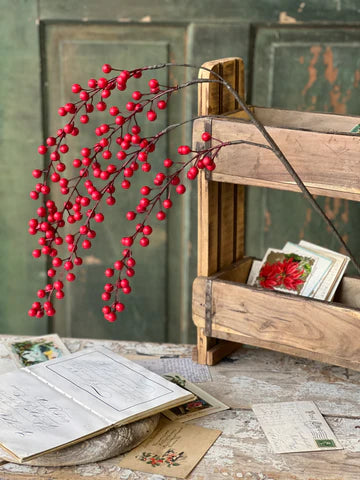 Weatherproof Matte Berries Hanging Stem